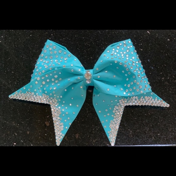 Cheer Bows - Picture 3 of 4